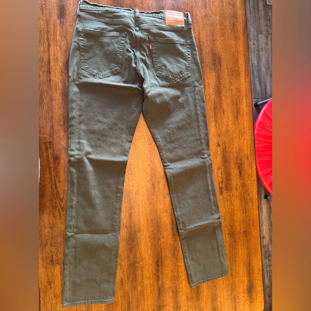 Levi's Men's Straight Jeans in Olive Green